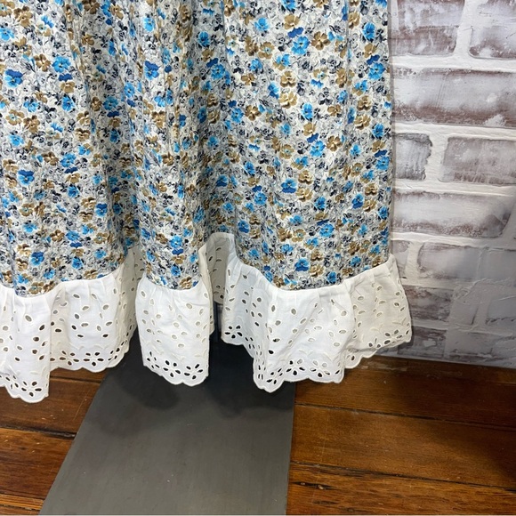 Handmade prairie Floral Blue and White Vintage Dress 8/10 - Picture 4 of 7